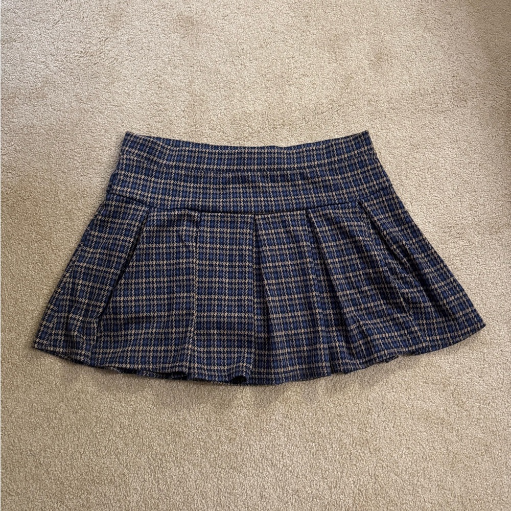 AE Mini Skirt